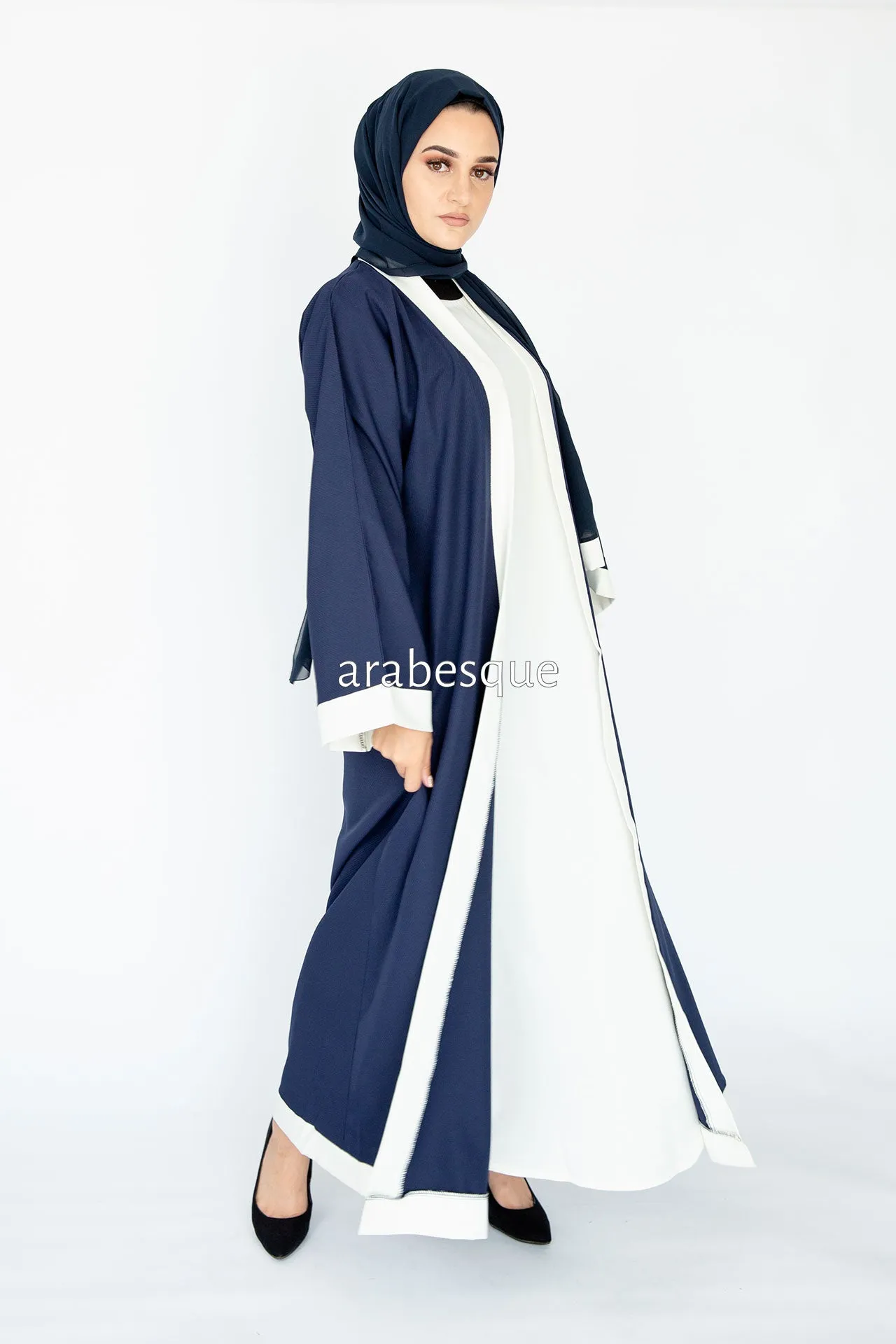 Errai Navy Abaya