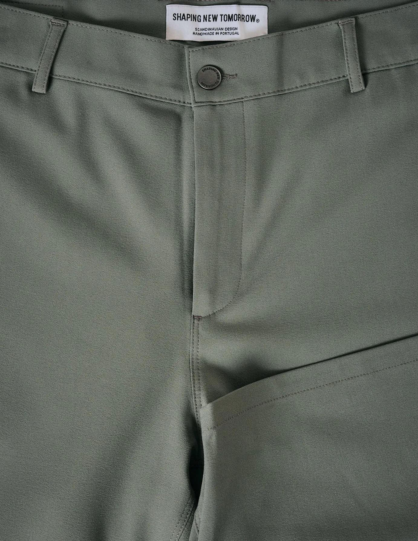 Essential Shorts Urban Green