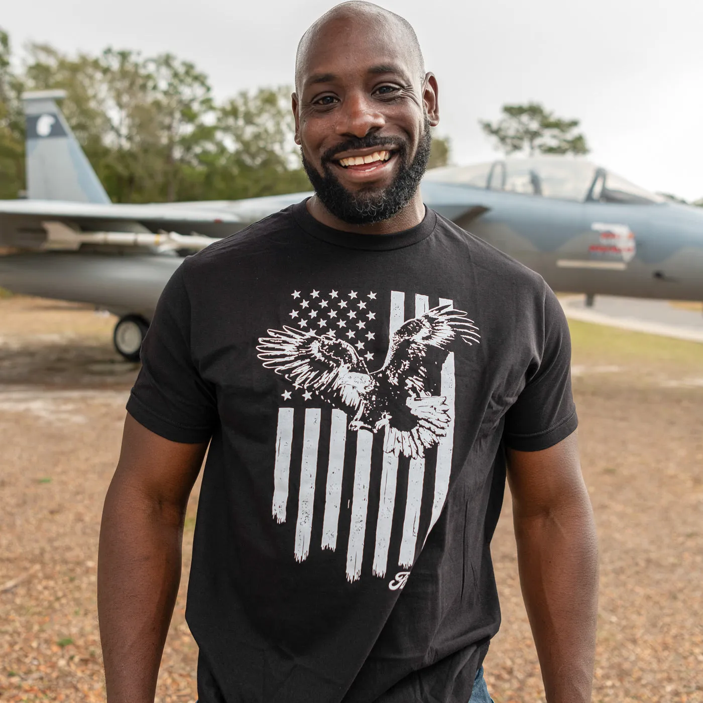 Ford Men's Proud to Honor Eagle Flag T-Shirt