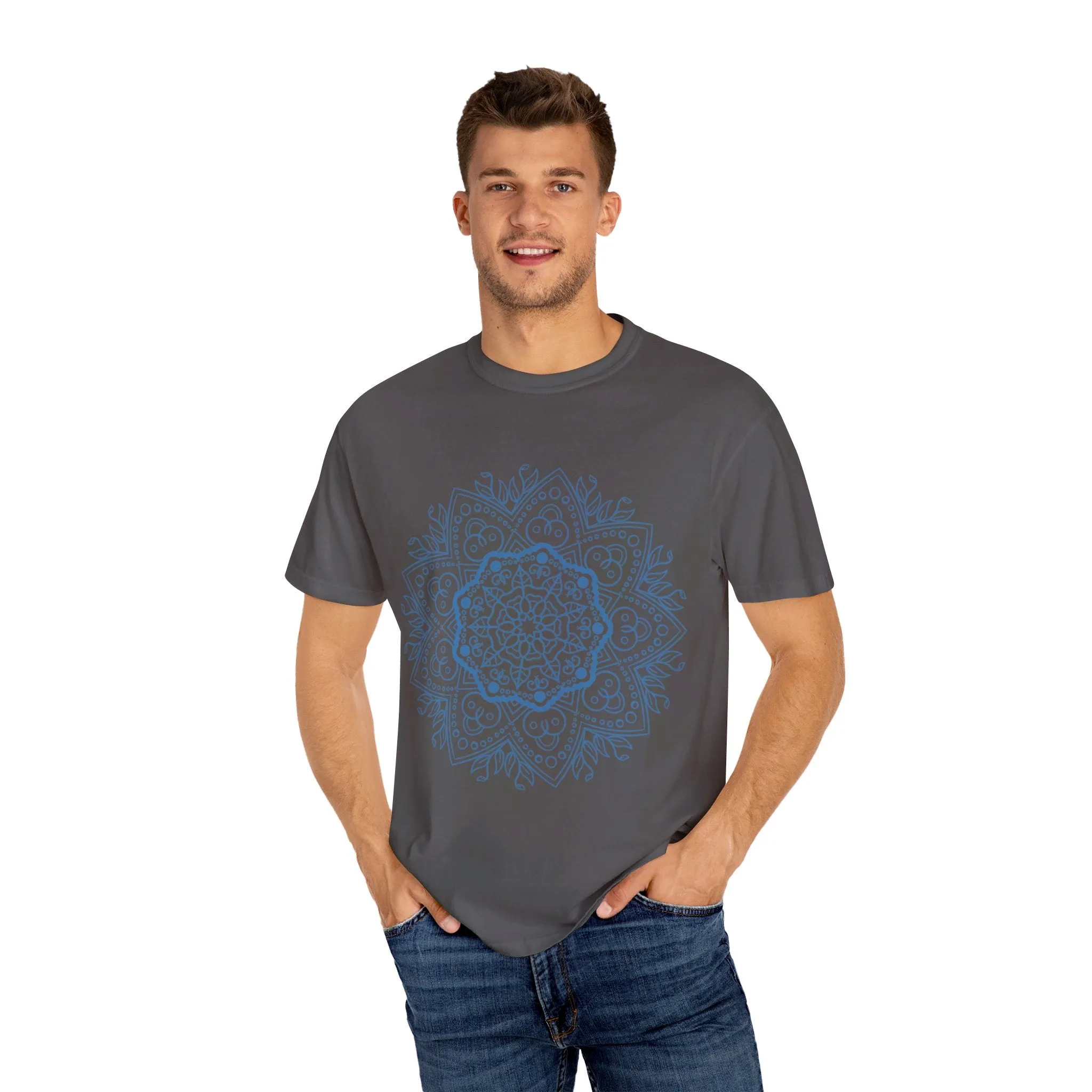 Handmade Mandala Art T-shirt - Unisex Fashion