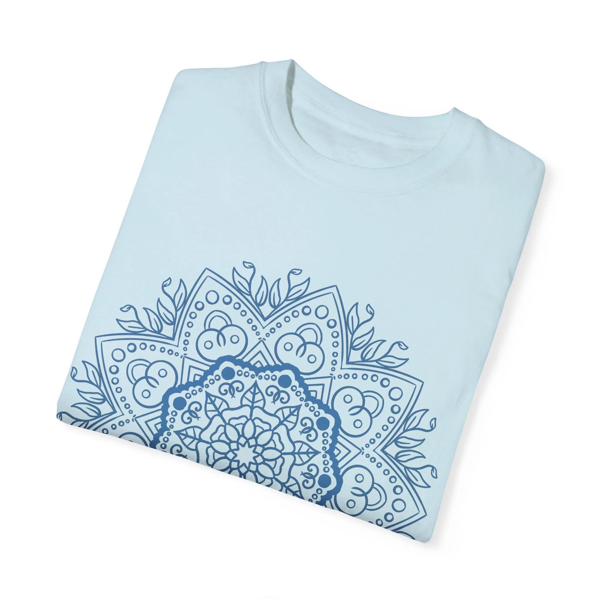 Handmade Mandala Art T-shirt - Unisex Fashion