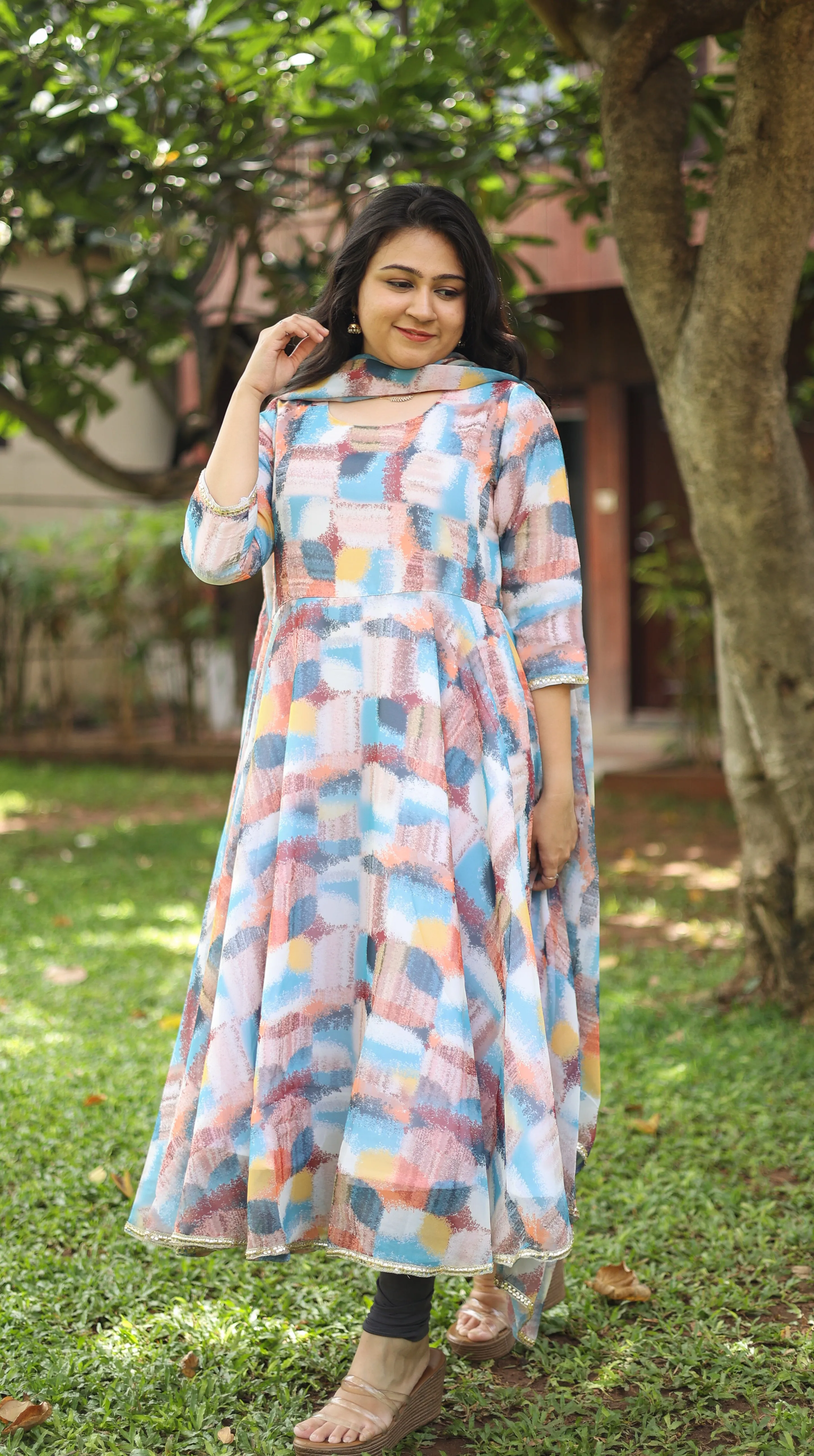 Pon Tharigai Nova(Kurti Dupatta)